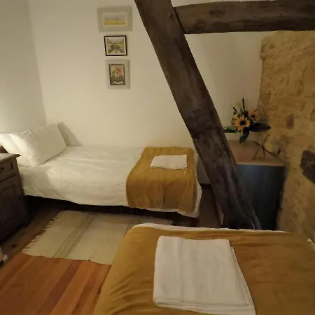 Holiday home La Libellule And Le Papillon At Les Leroux, Near