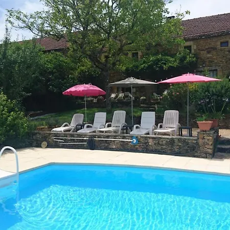 Feriehus La Libellule And Le Papillon At Les Leroux, Near *