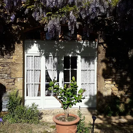 La Libellule And Le Papillon At Les Leroux, Near Holiday home *