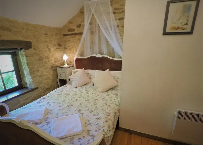 La Libellule And Le Papillon At Les Leroux, Near Holiday home *