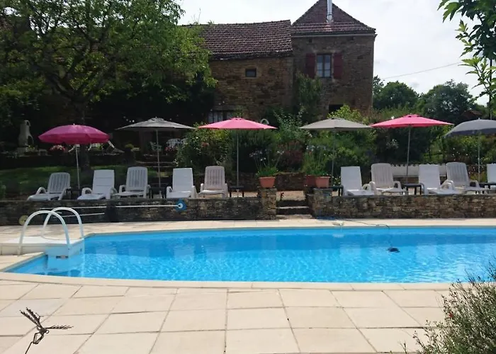 La Libellule And Le Papillon At Les Leroux, Near * Frayssinet-le-Gelat